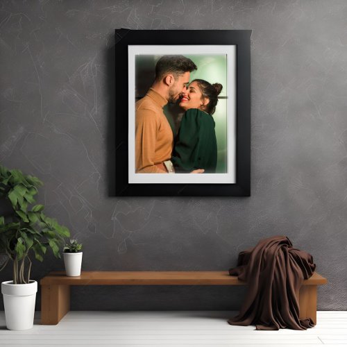 Traditional looking Profile Frame